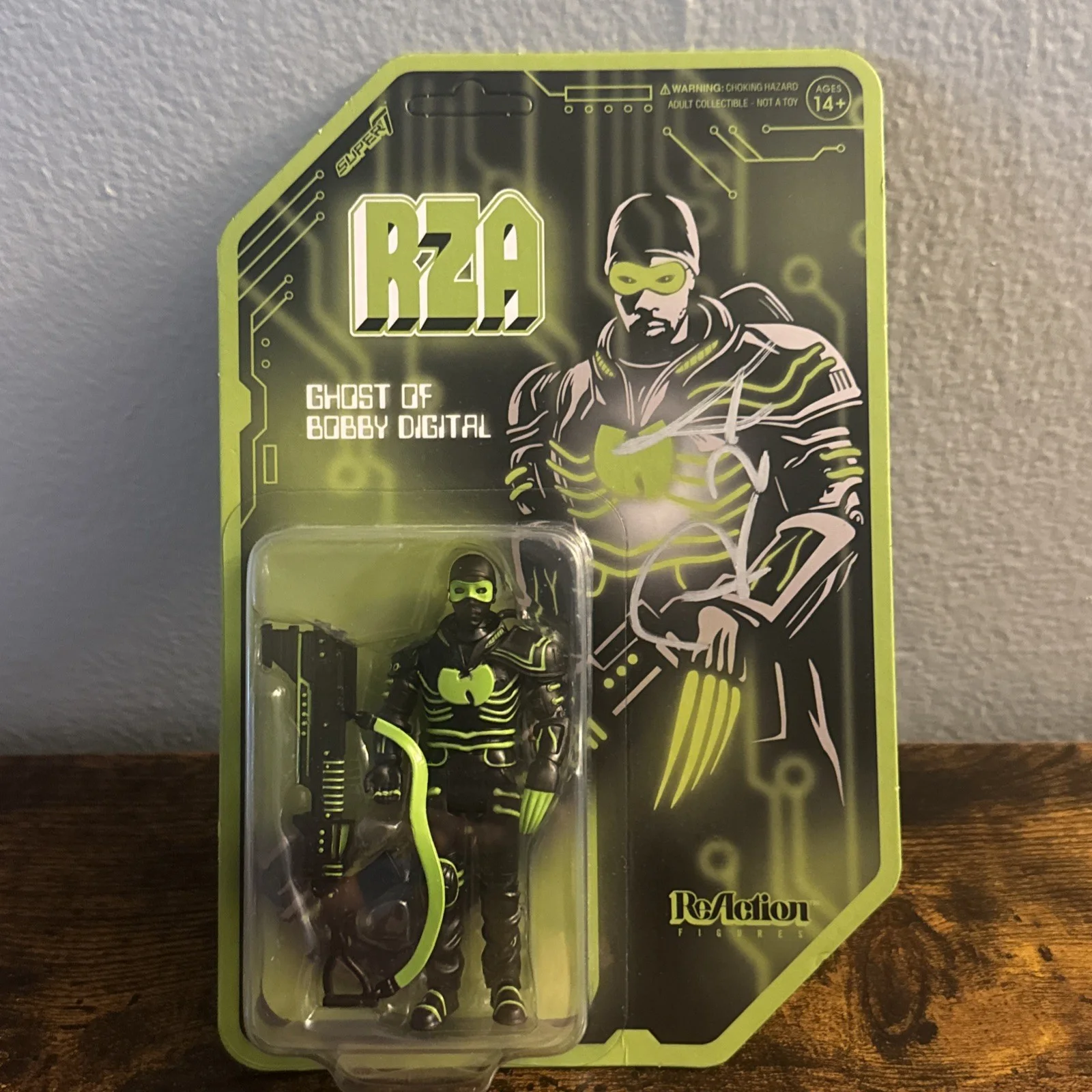 RZA WU TANG CLAN RAP BOBBY DIGITAL SIGNED AUTOGRAPHED RE-ACTION TOY Beckett Coa, изображение 2