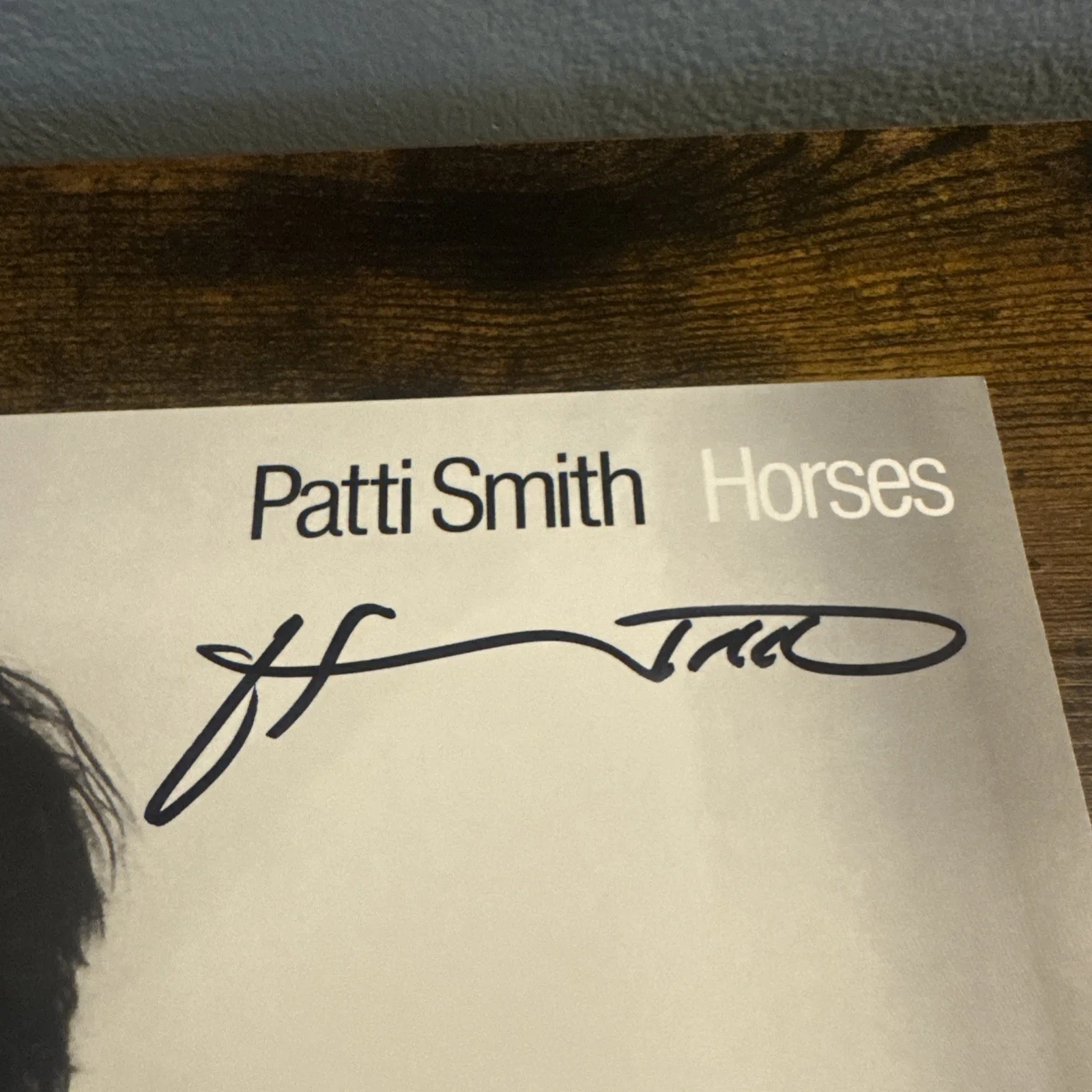PATTI SMITH SIGNED HORSES ALBUM VINYL RARE - BECKETT COA, image 3
