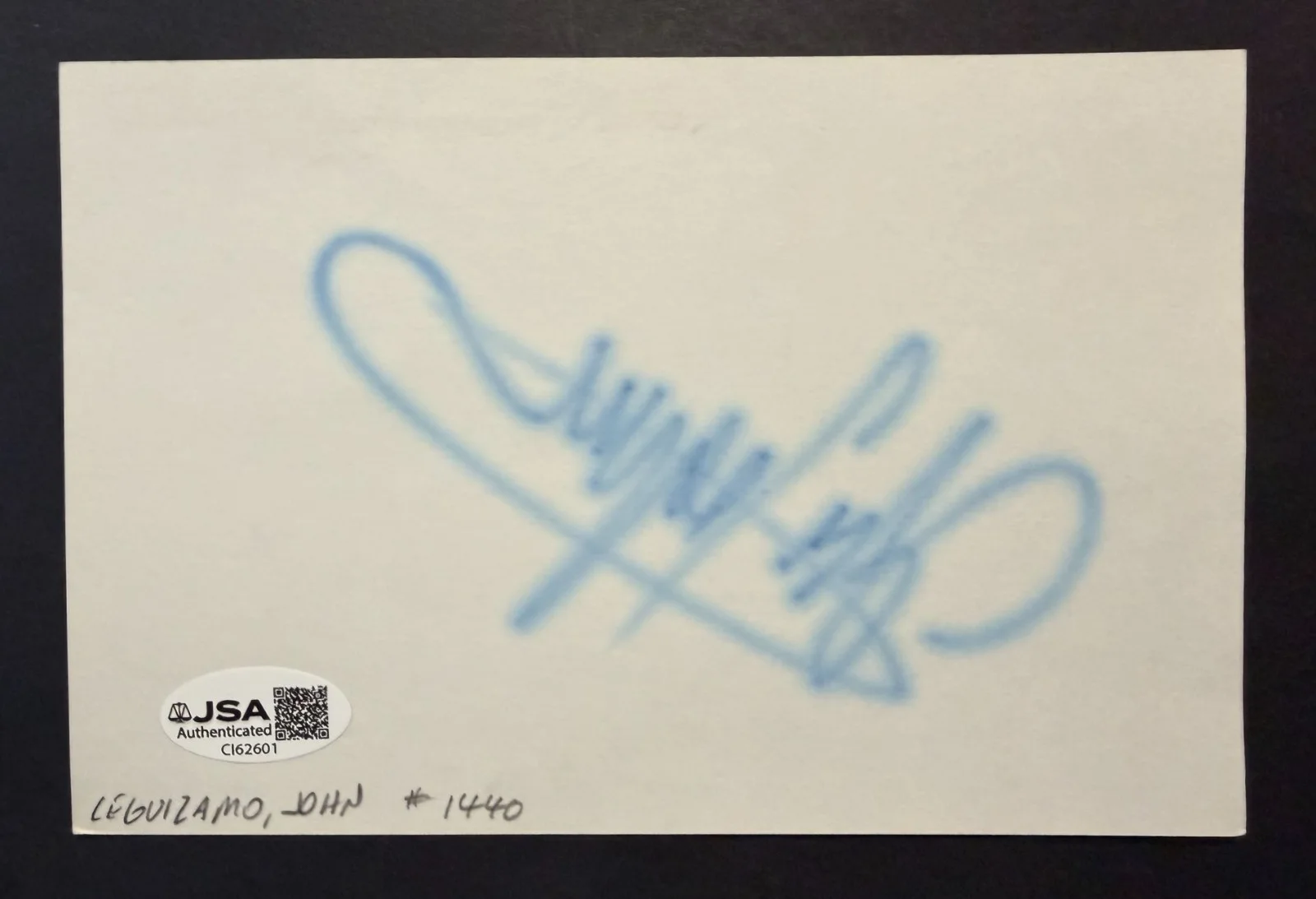 John Leguizamo — John Leguizamo Actor Comedian Producer Signed Autographed Sheet JSA COA Movies, изображение 2