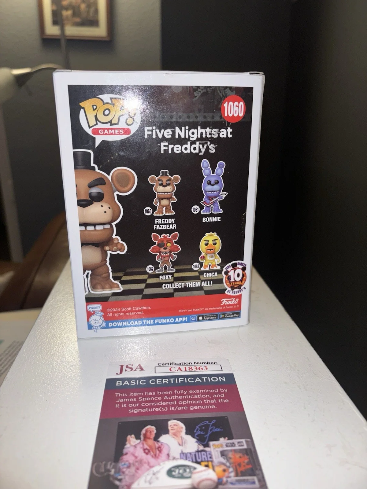 Funko Pop Freddy Fazebear #1060 Funko Shop Exclusive Kellen Goff Signed JSA, image 3