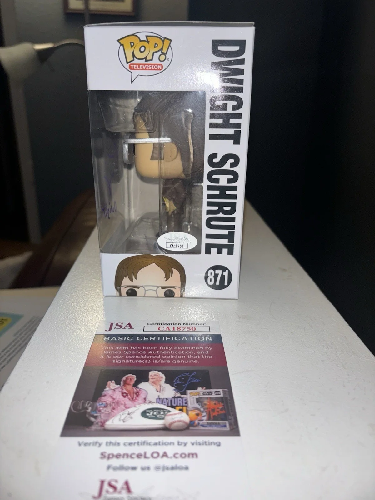 RAINN WILSON — Dwight Schrute Funko Pop! Rainn Wilson Signed The Office #871 (JSA) Dwigt, изображение 2