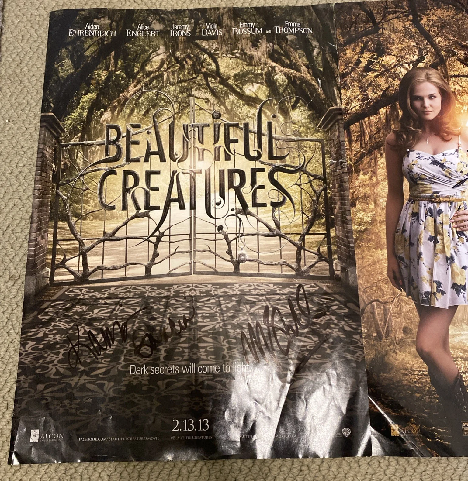 Rachel Brosnahan — 3 Signed Posters Beautiful Creatures Writers Zoey Deutch Thomas Mann Autographs, image 2