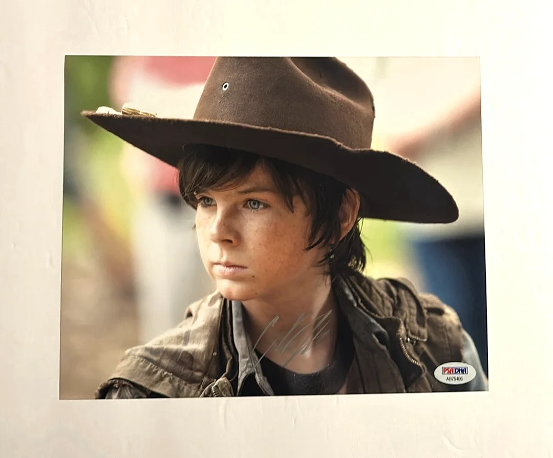 Chandler Riggs — Chandler Riggs 8x10 Autographed Photo Signed Picture PSA/DNA COA Certified, изображение 5