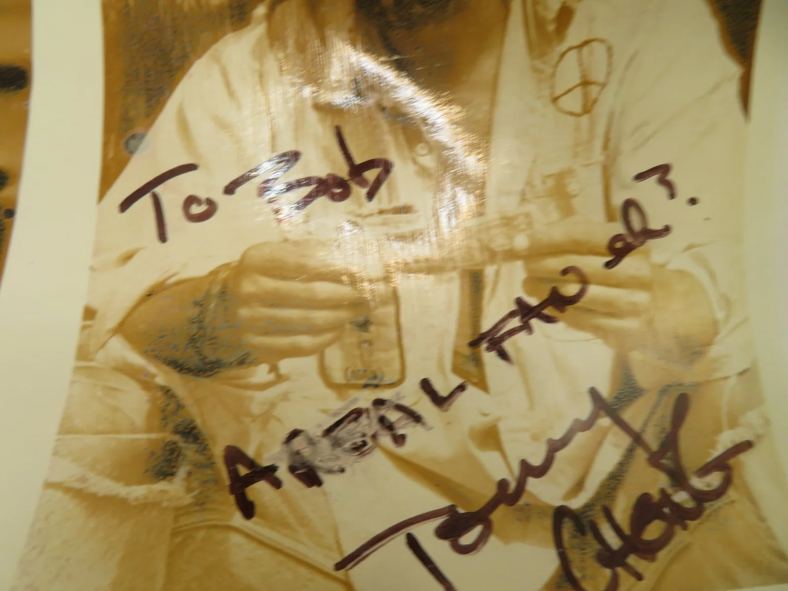 Tommy Chong Signed Photo FAR OUT MAN MOVIE 8x10 Autograph INSCRIBED BOB BEAT UP, изображение 2