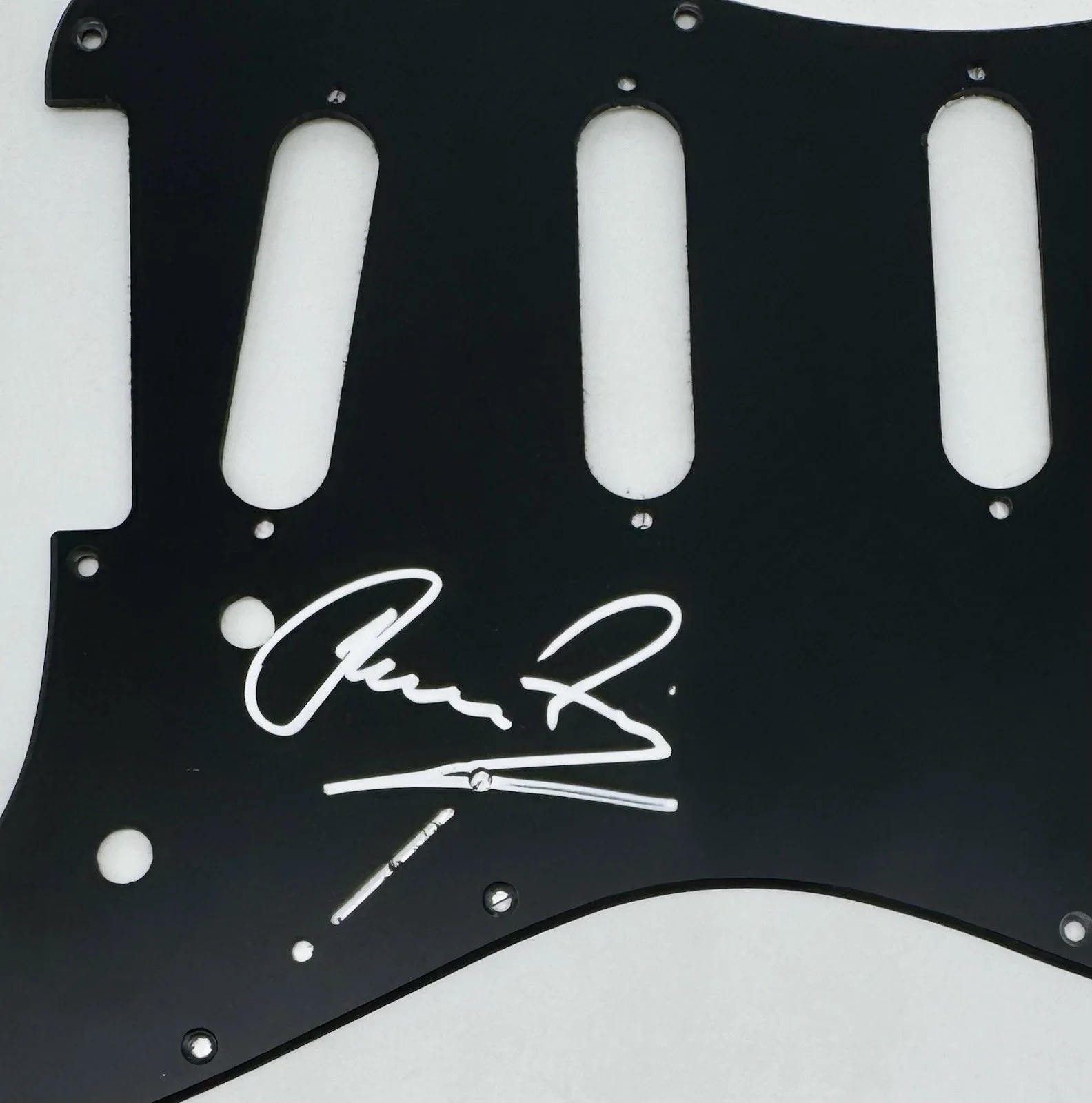 KLAUS MEINE 'THE SCORPIANS' HAND SIGNED AUTOGRAPH PICKGUARD WITH JSA COA, изображение 5