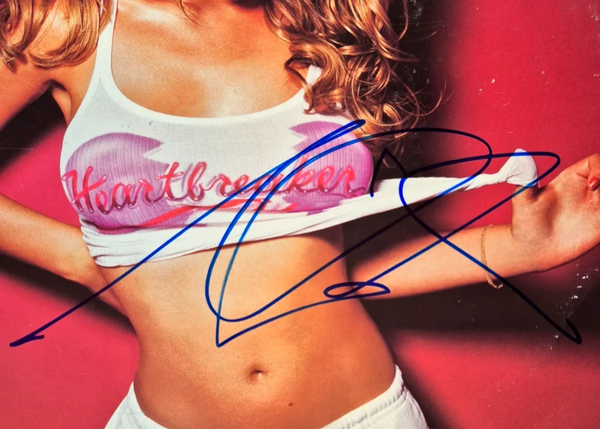 MARIAH CAREY SIGNED AUTOGRAPH HEARTBREAKER ALBUM RARE MERRY CHRISTMAS PSA COA, изображение 2