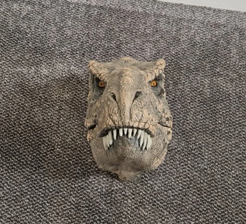life size bust t-rex 1:5 scale t-rex prop jurassic park.....l@@k, image 5