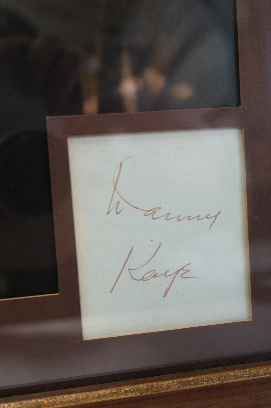 Danny Kaye - American Actor - Framed Photo & Autograph, изображение 2