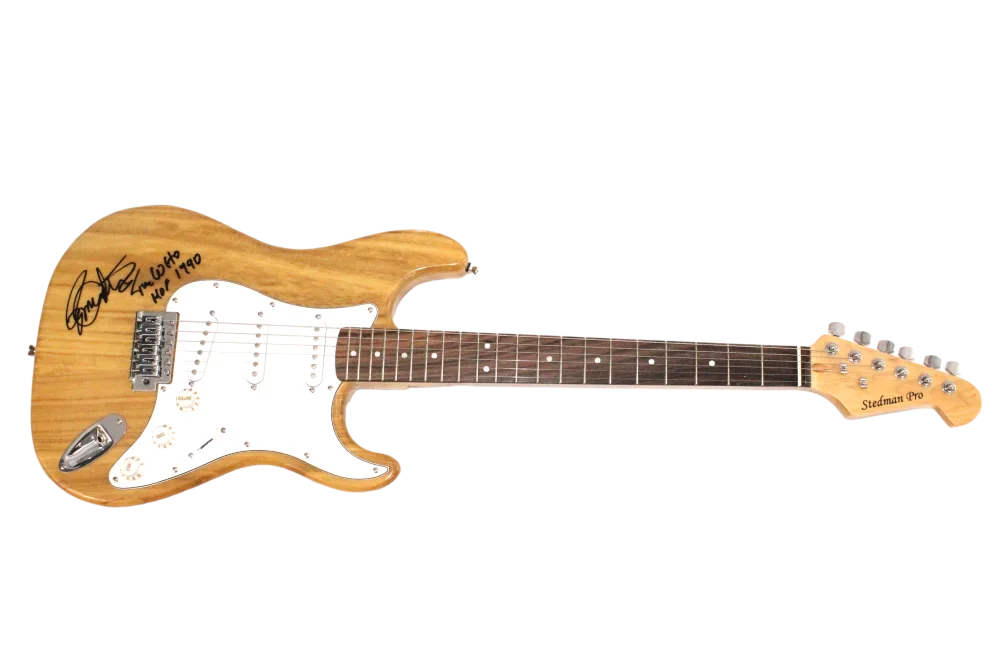 Roger Daltrey — Roger Daltrey The Who Signed Autograph Full Size Electric Guitar RARE w/ PSA COA, изображение 2