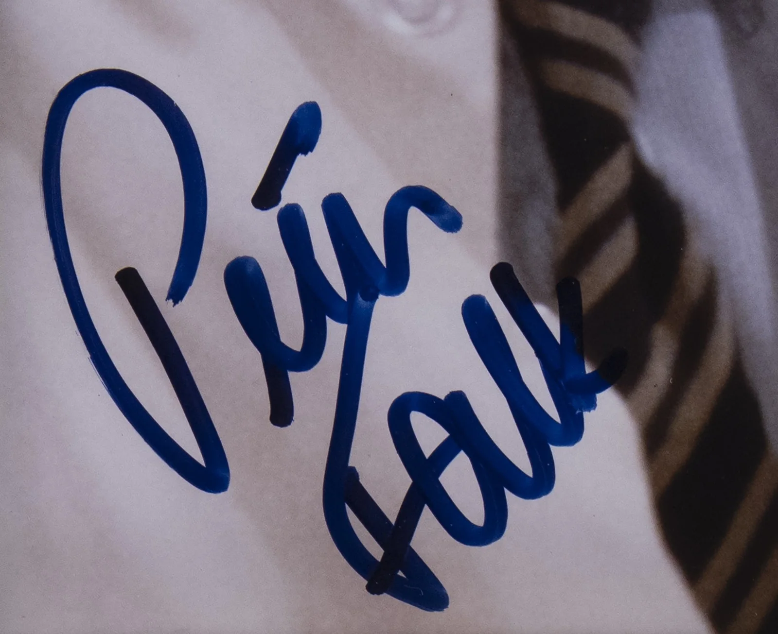 Peter Falk, Alan Arkin — PETER FALK - AUTOGRAPHED SIGNED PHOTOGRAPH CO-SIGNED BY: ALAN ARKIN, изображение 3