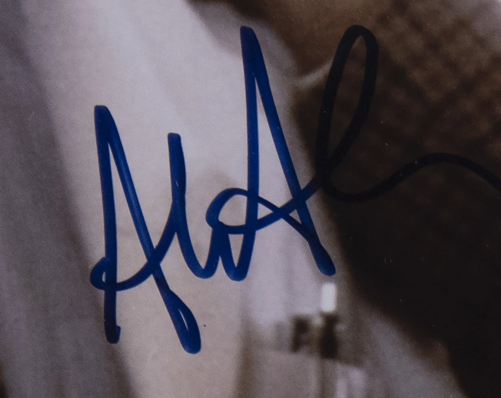 Peter Falk, Alan Arkin — PETER FALK - AUTOGRAPHED SIGNED PHOTOGRAPH CO-SIGNED BY: ALAN ARKIN, изображение 4
