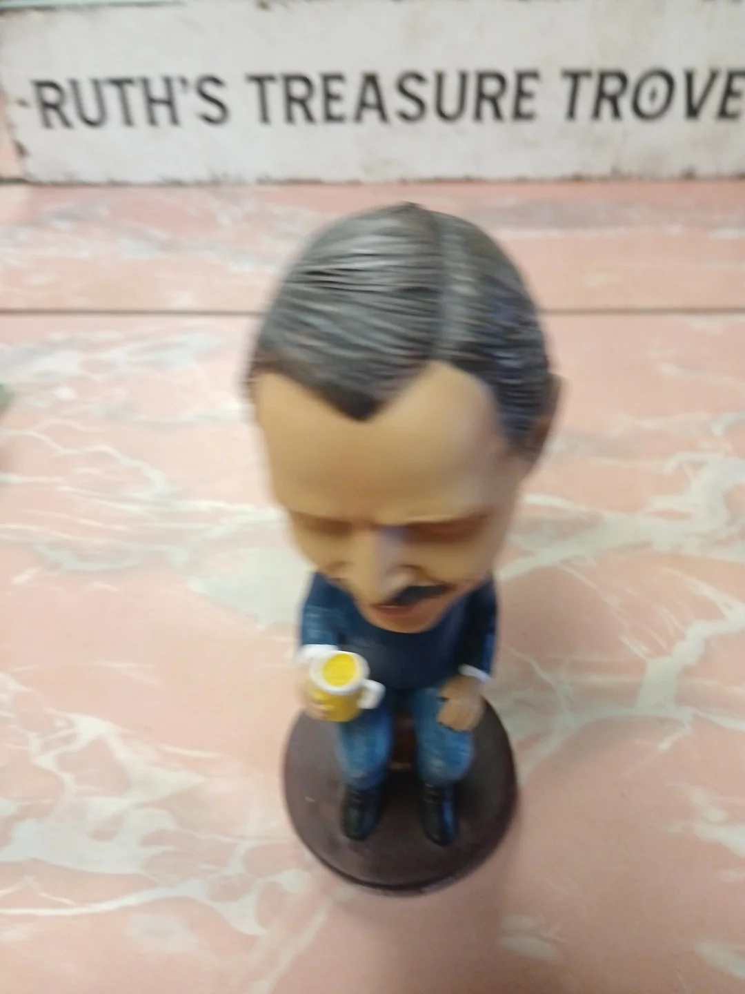 Cheers Boston NBC TV Show Cliff Clavin Bobblehead USPS Postal Worker Uniform 6", изображение 2