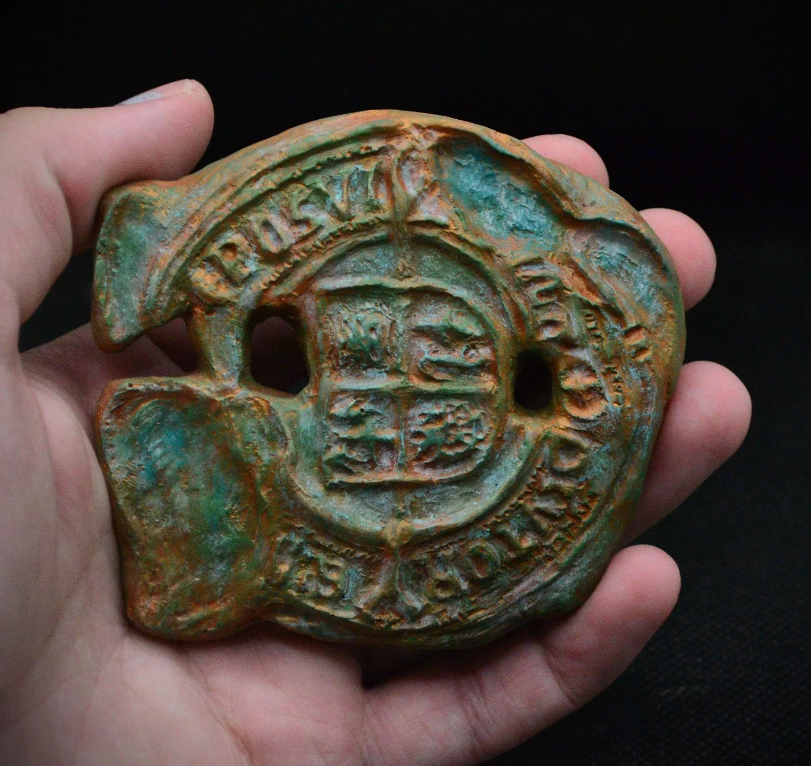 Goonies inspired handmade resin pirate doubloon - Spanish coin 80s film retro, изображение 3