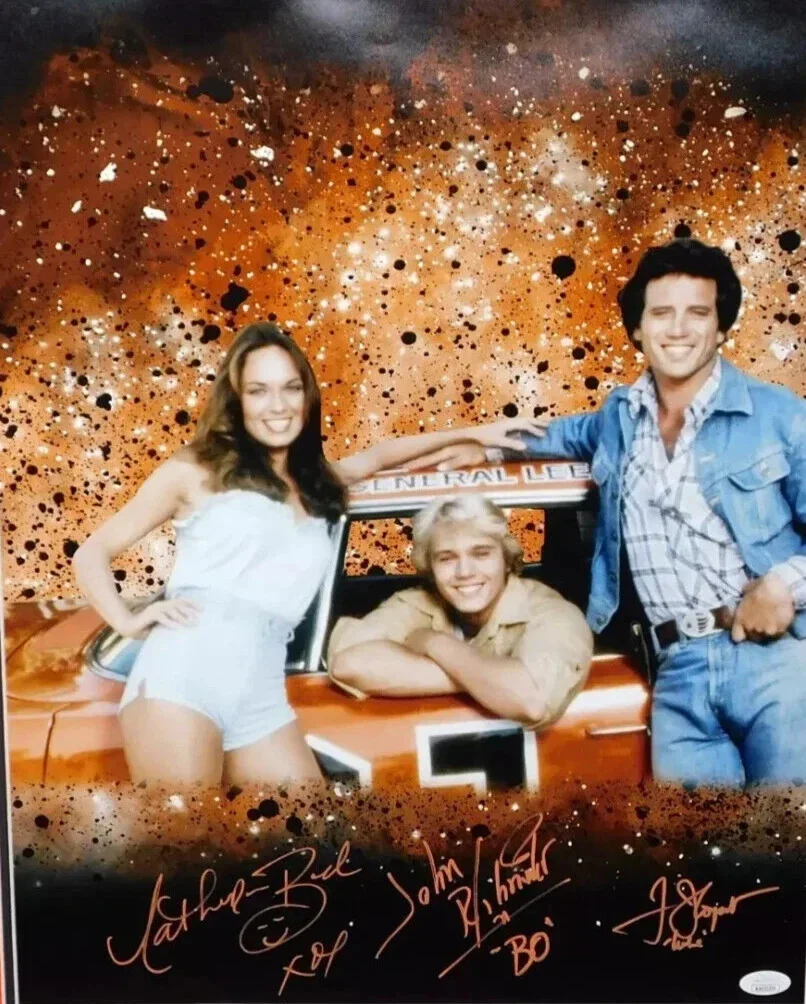 CATHERINE BACH TOM WOPAT JOHN SCHNIDER — DUKES OF HAZZARD CATHERINE BACH TOM WOPAT JOHN SCHNIDER HAND SIGNED 16X20 PHOTO