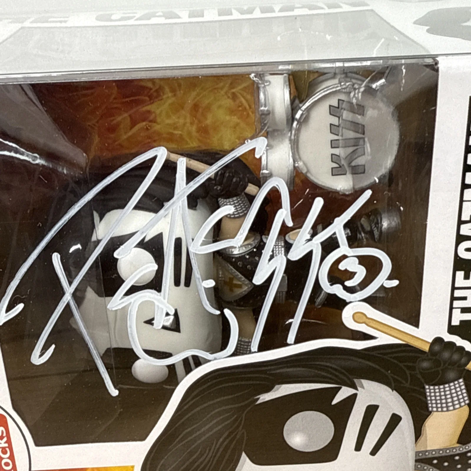 Peter Criss KISS Autographed Funko Pop Rocks #124 Autographed COA Hologram, изображение 2