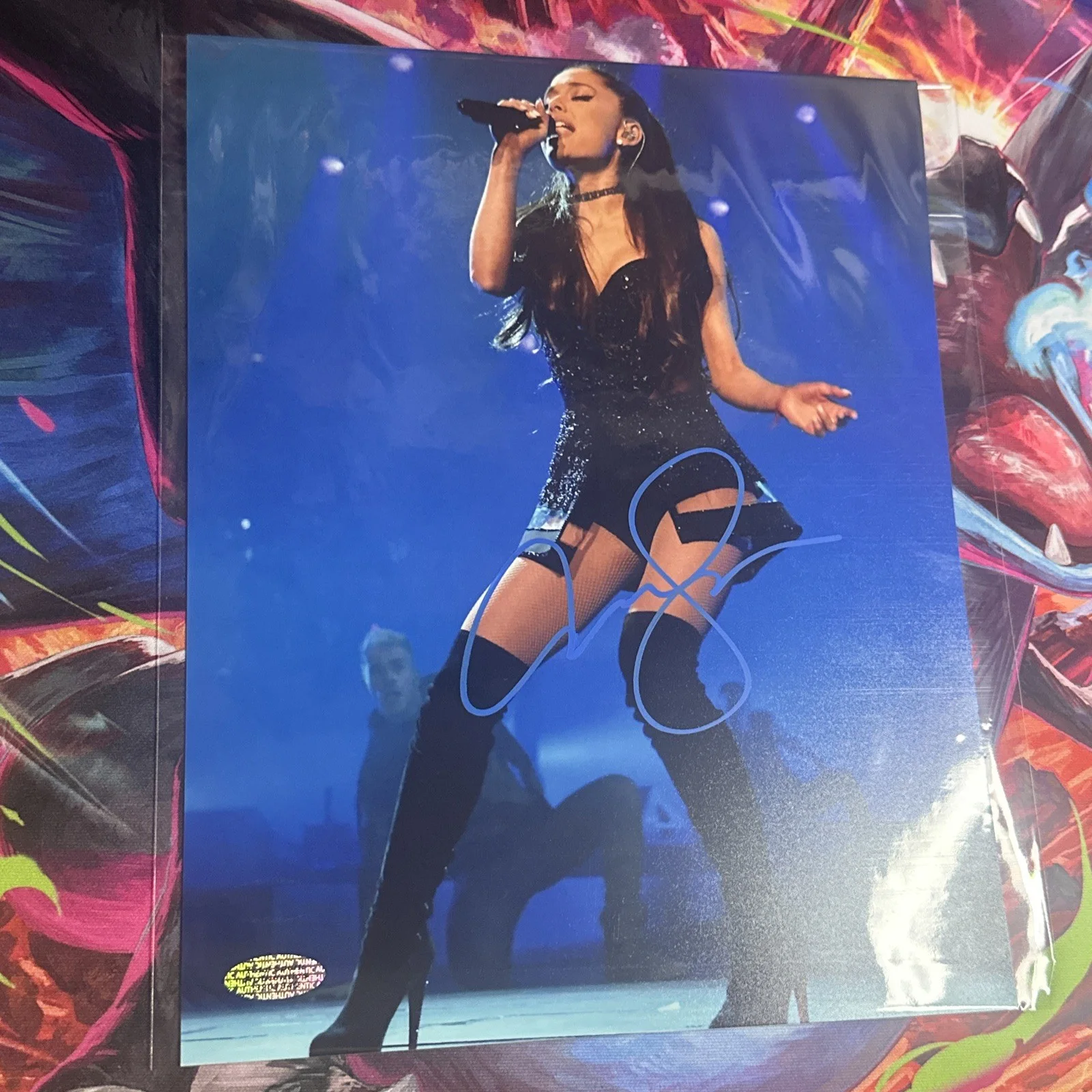 Ariana Grande Signed 8x10 Photo - With COA - Mint, image 2