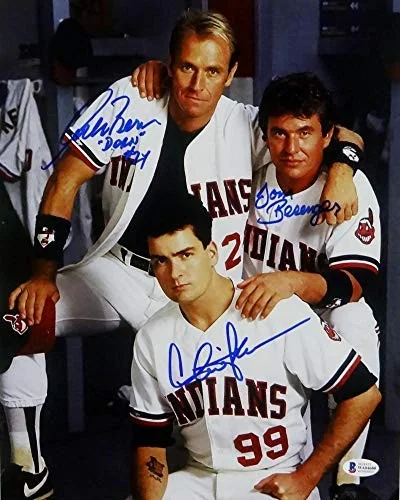 Charlie Sheen, Corbin Bernsen, Tom Berenger — Sheen/Berenger/Bernsen Autographed Major League 11x14 Photo- Beckett Auth *Blue, изображение 3