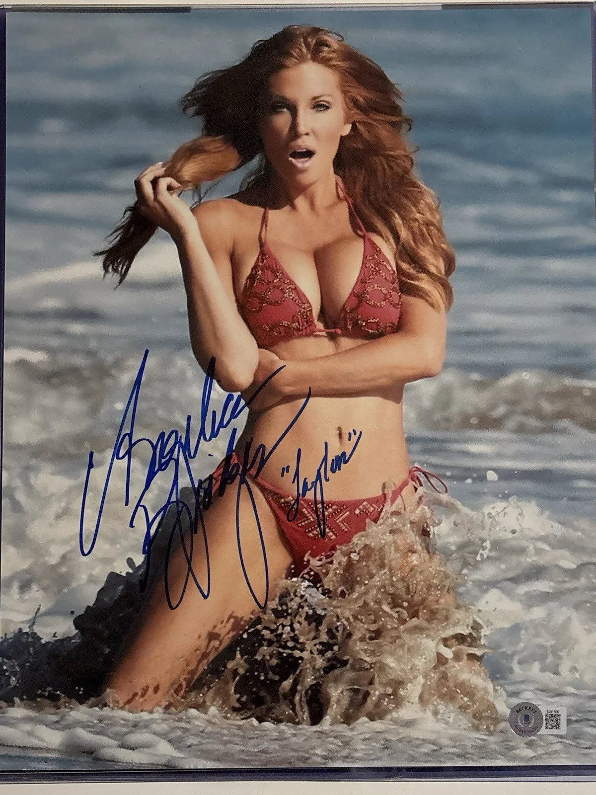 Angelica Bridges Signed 11x14 Beckett, image 4