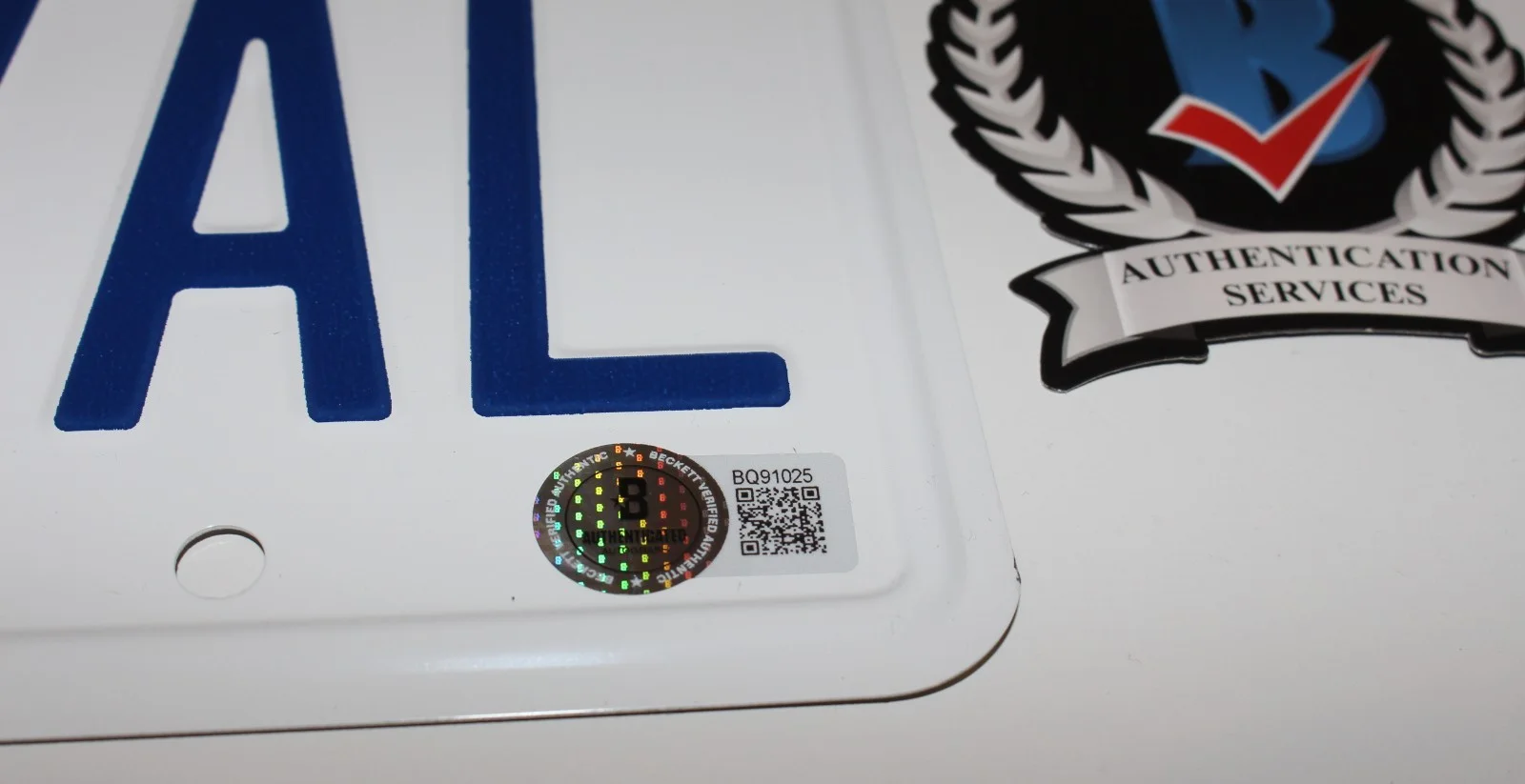 TYE SHERIDAN SIGNED READY PLAYER ONE 'PARZIVAL' MOVIE LICENSE PLATE BECKETT COA, image 4