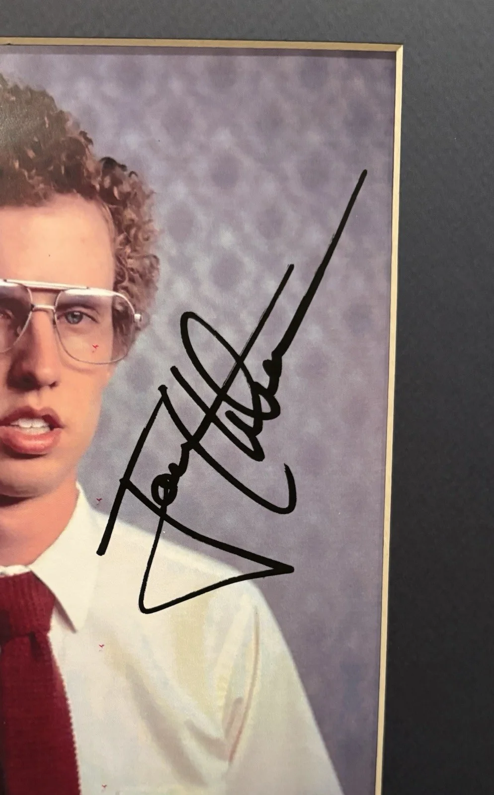 Jon Heder — Napoleon Dynamite Jon Heder Autograph JSA COA Framed Art Cult Classic Film A, изображение 2
