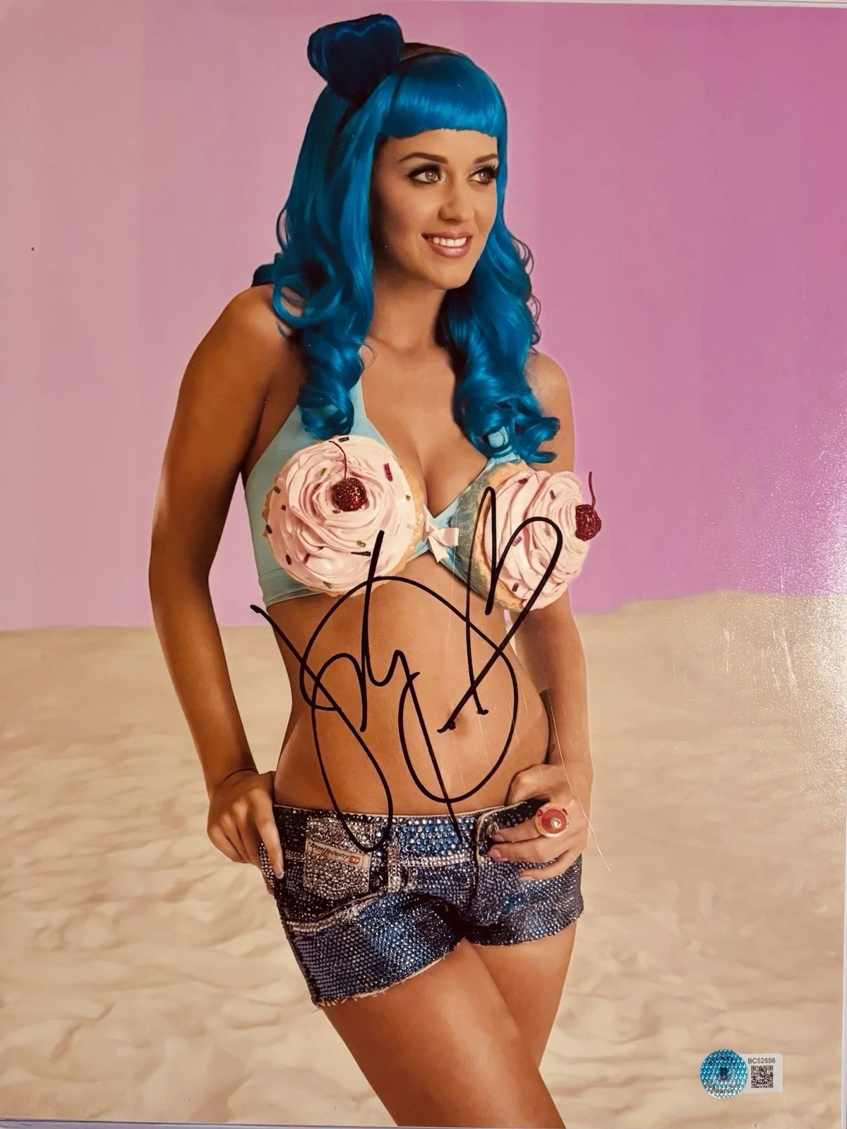 Katy Perry Signed 11x14 PSA, image 5