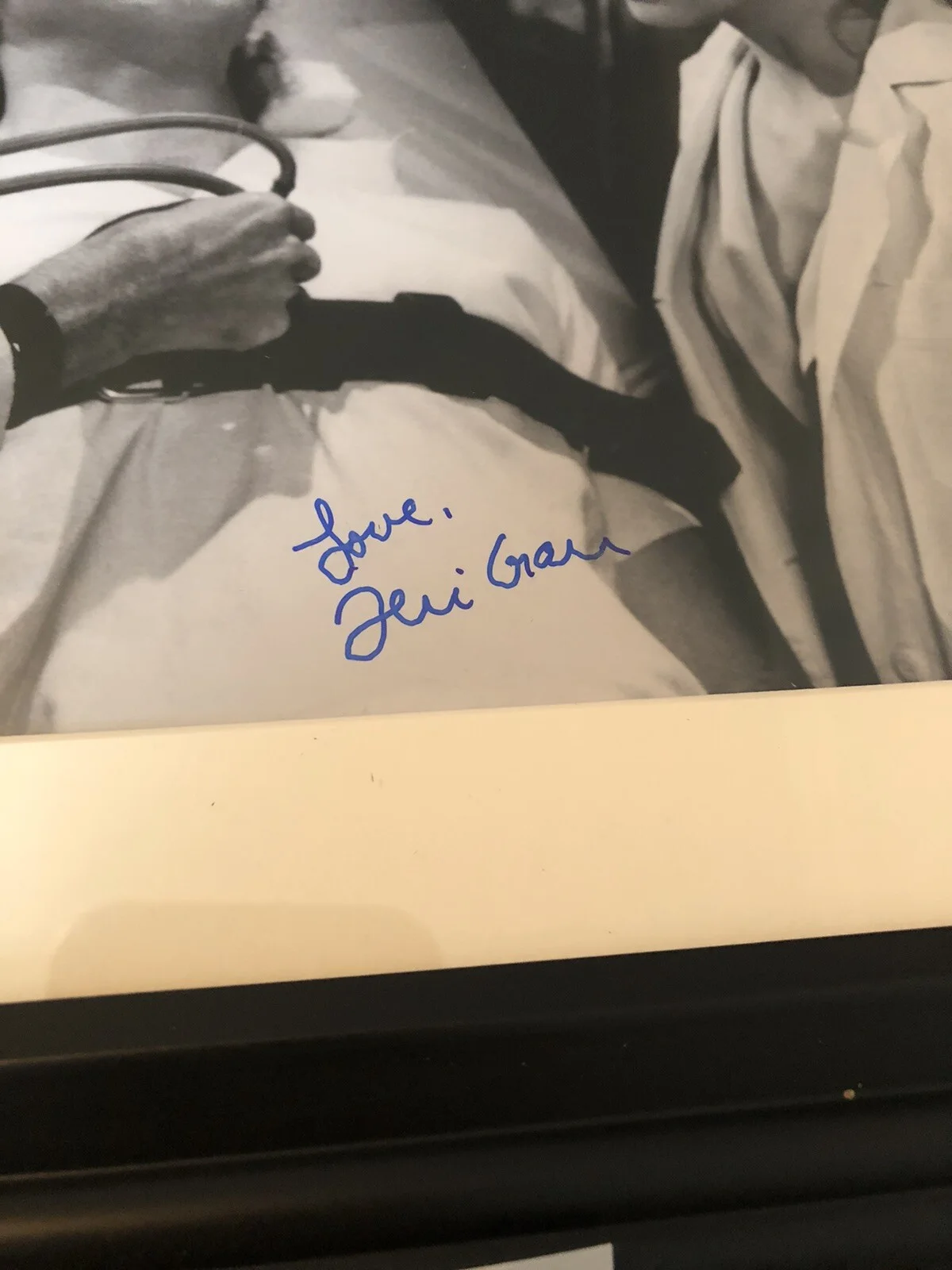 Autographed Gene Wilder And Teri Garr 8x10 Photo Framed Frankenstein JSA Signed, изображение 3