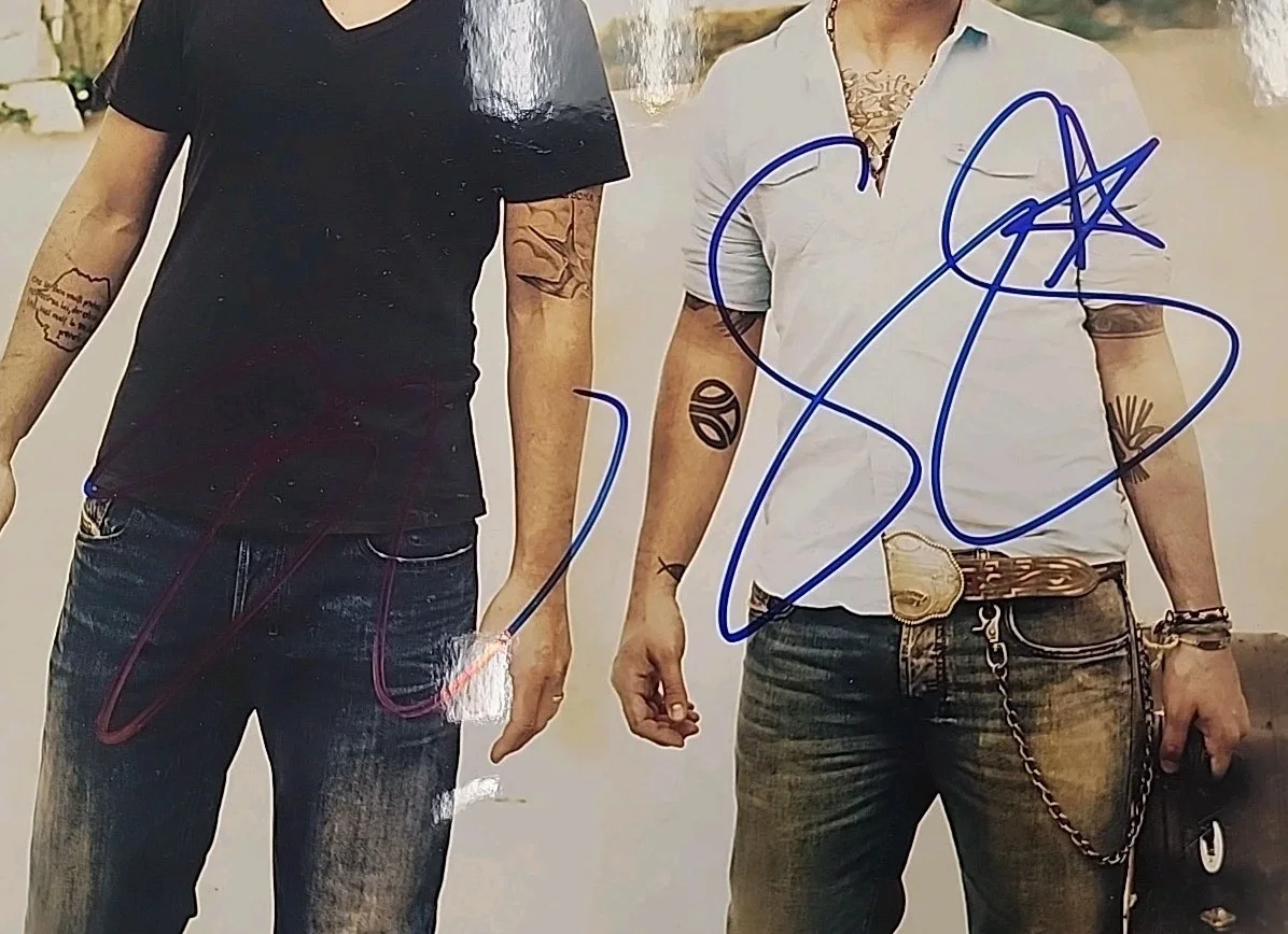 Love And Theft Signed 11x14 Country Duo Dual Signed JSA AN49255, image 2