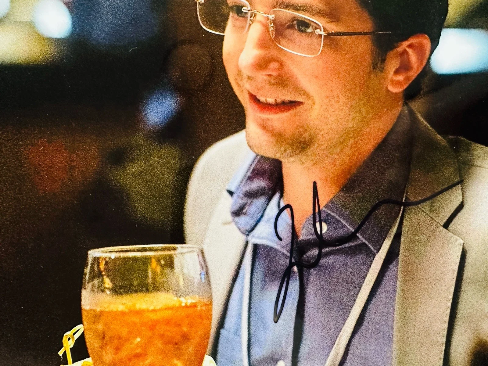 John Magaro signed 8x10 photo - In Person Proof. The Big Short., image 2
