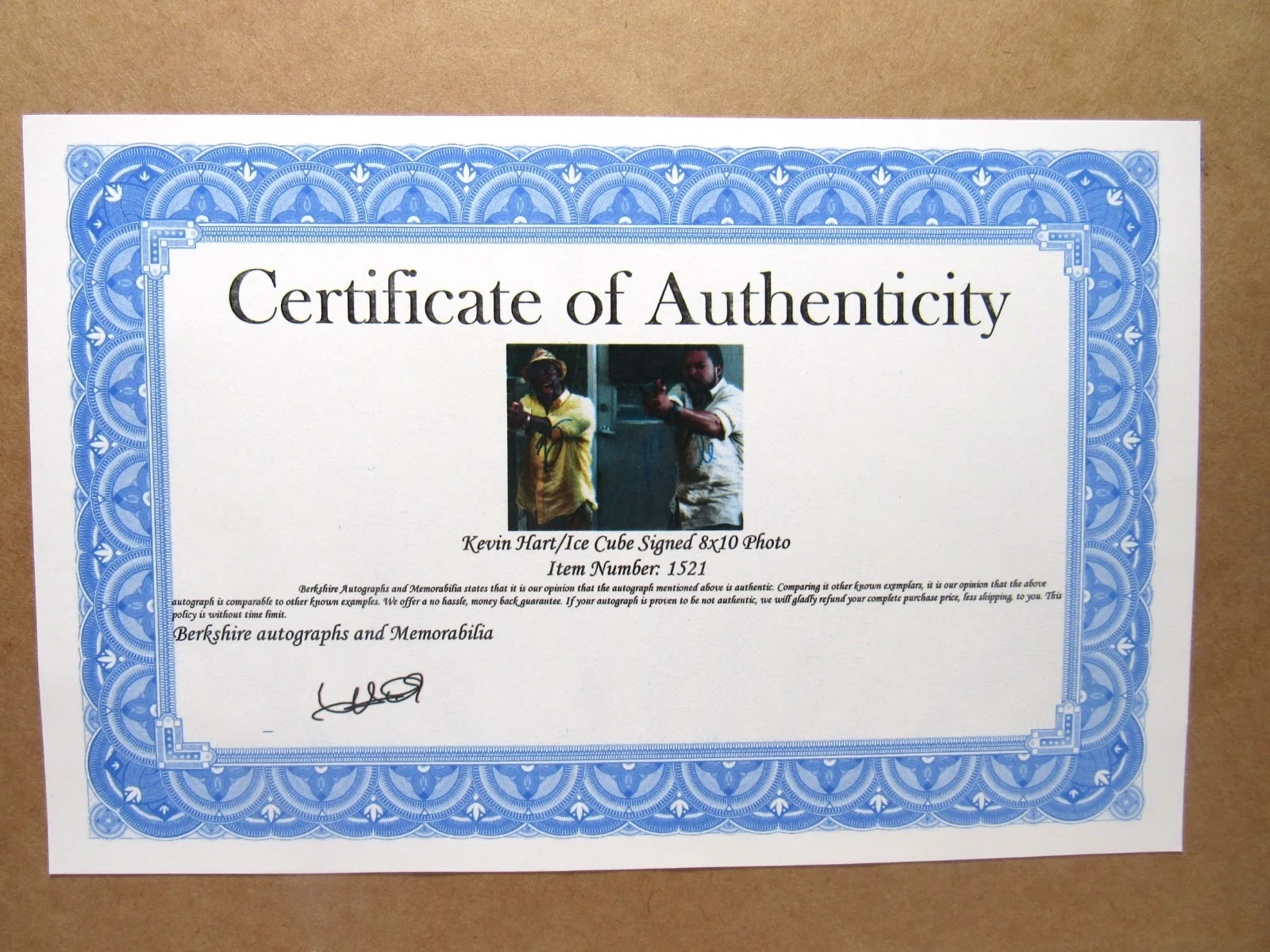 KEVIN HART, ICE CUBE — KEVIN HART / ICE CUBE Signed 8x10 PHOTO 13x15 CUSTOM FRAMED with COA Berkshire, image 5