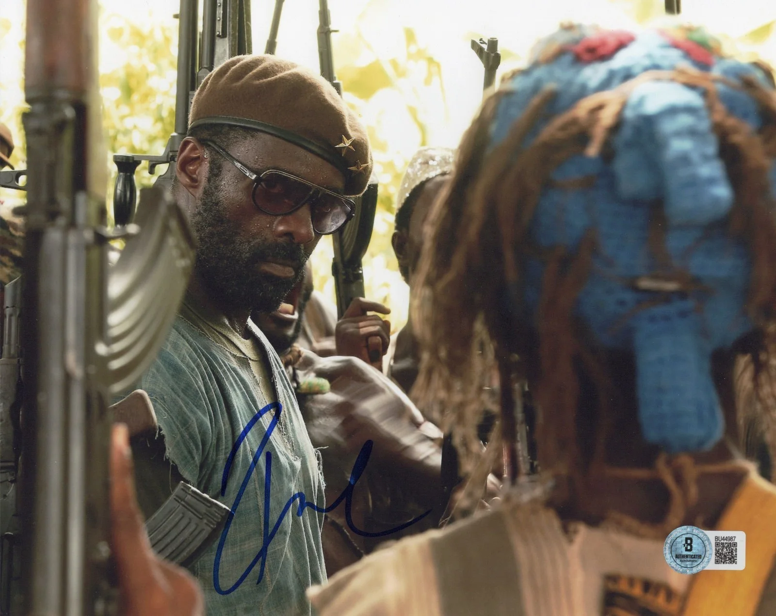 IDRIS ELBA SIGNED 'BEASTS OF NO NATION' 8x10 MOVIE PHOTO 2 ACTOR BECKETT BAS COA, изображение 2