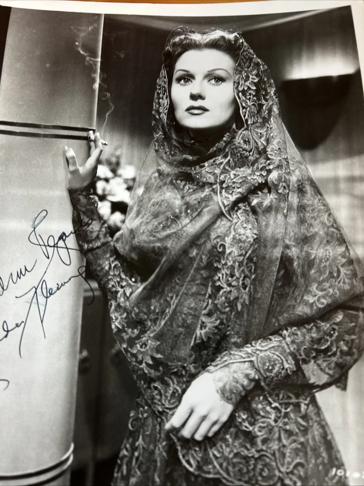 Rhonda Fleming — RHONDA FLEMING sexy Hollywood 8x10 glamour photo SIGNED w/COA, изображение 2