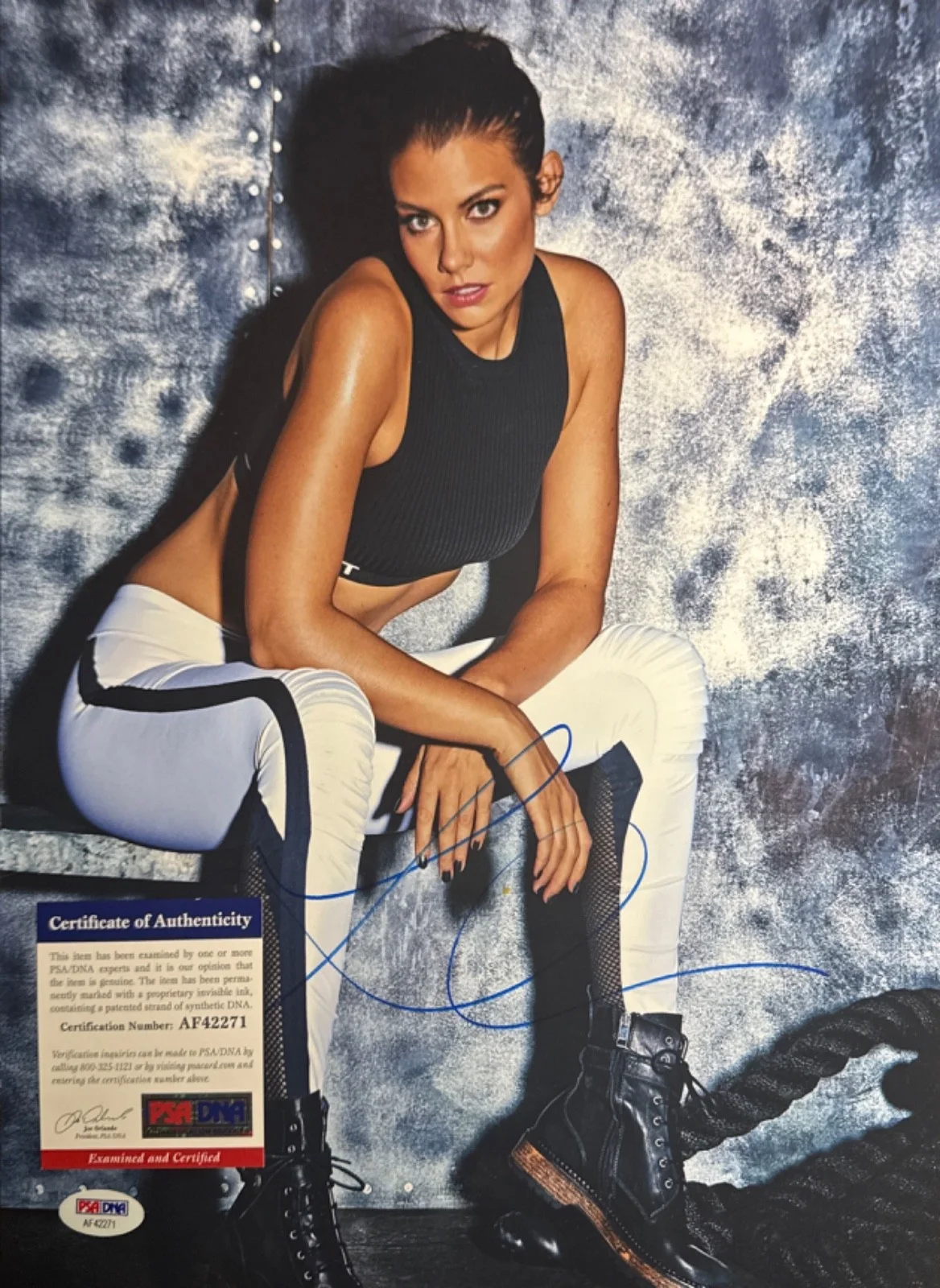 Lauren Cohan — Lauren Cohan Signed 11x14 The Walking Dead Sexy Photo PSA AF42271, изображение 2