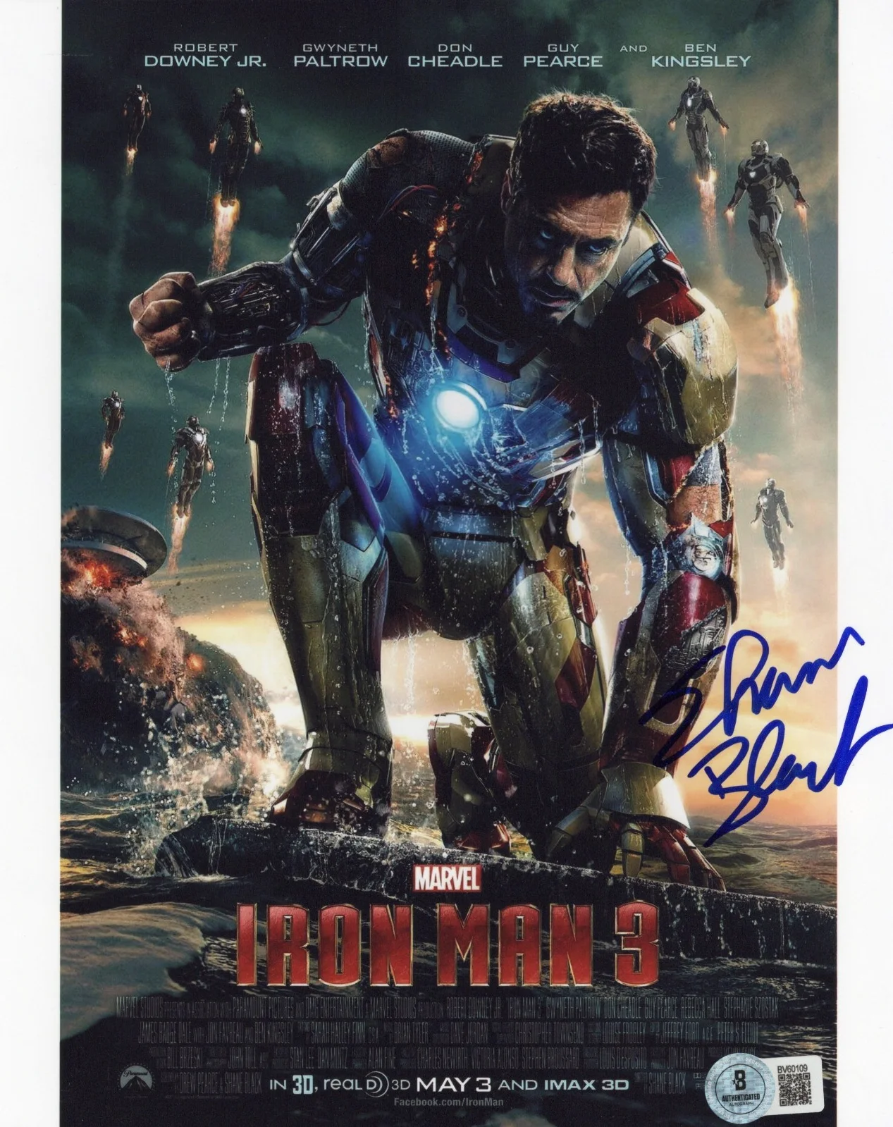 Shane Black — Director Shane Black Signed 'Iron Man 3' 8x10 Movie Poster Photo Beckett BAS COA