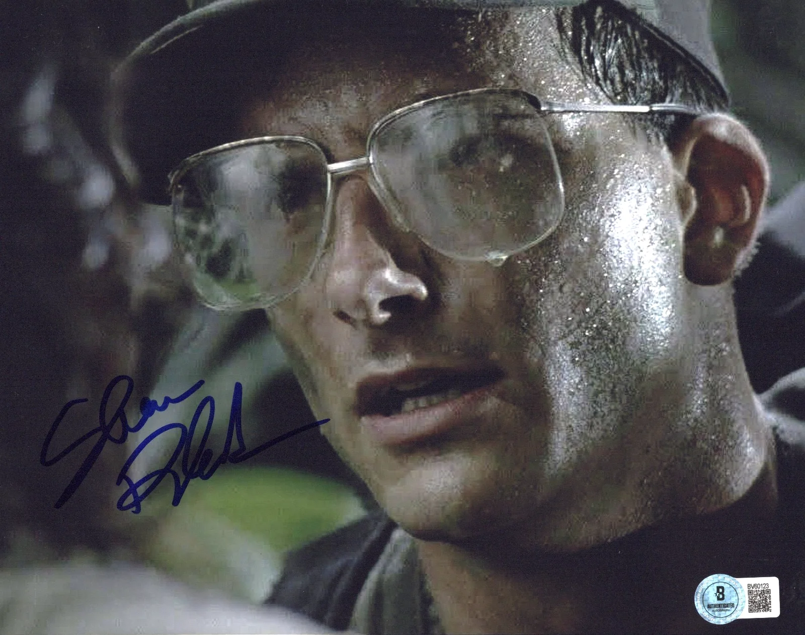 Shane Black — Shane Black Signed 'Predator' Hawkins 8x10 Movie Photo 5 BAS Beckett COA, image 2