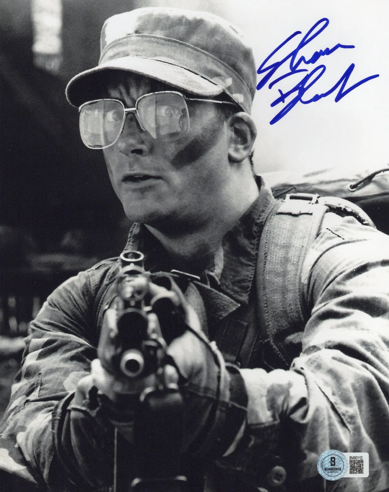 Shane Black — Shane Black Signed 'Predator' Hawkins 8x10 Movie Photo 2 BAS Beckett COA