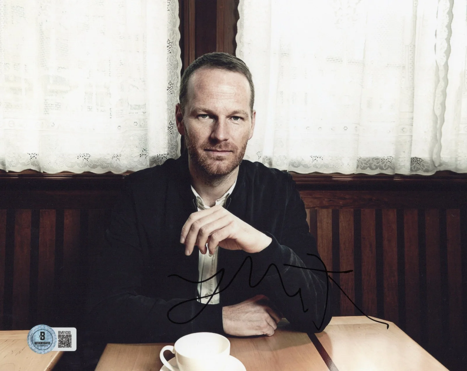 DIRECTOR JOACHIM TRIER SIGNED 8x10 PHOTO SENTIMENTAL VALUE FILM BECKETT BAS COA, image 2
