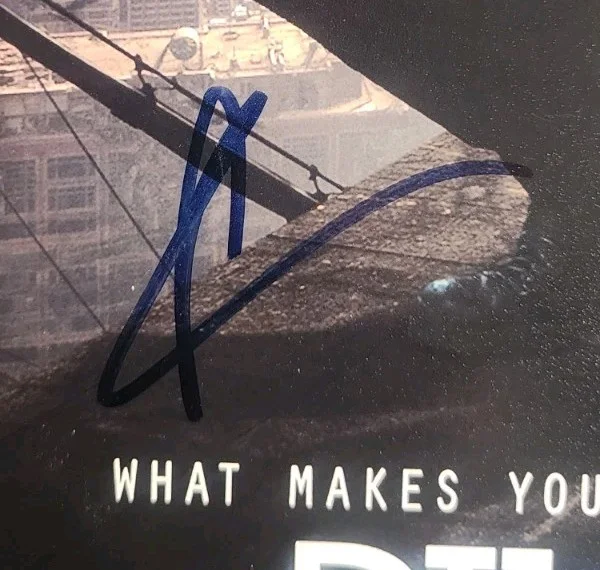 Shailene Woodley theo James — Shailene Woodley Theo James Signed 12x18 Divergent Mini Poster JSA AR41330 Rare, изображение 2