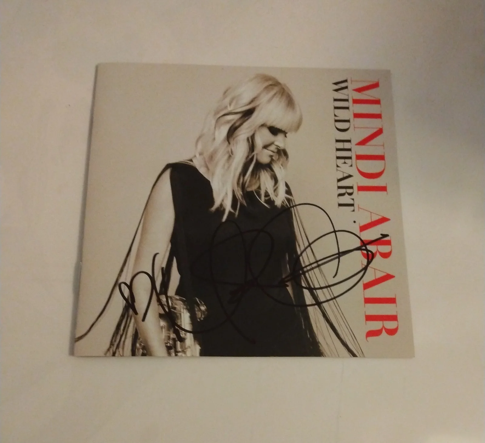 mindi abair - wild heart - autographed - signed - compact disc, image 2