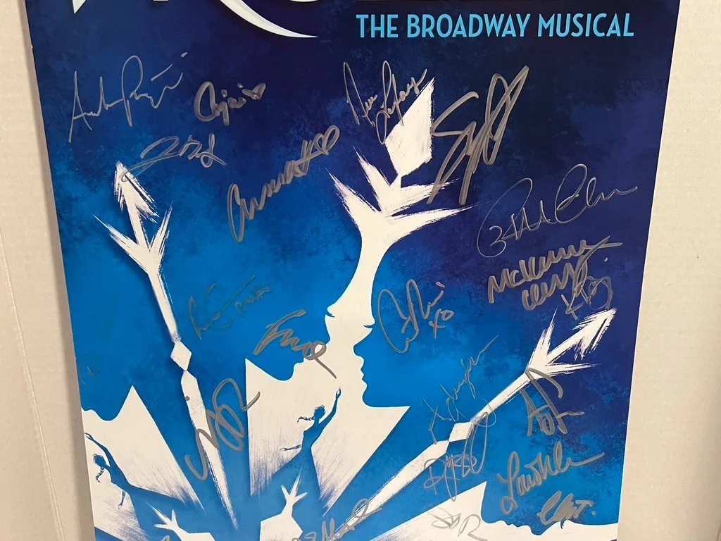 Full Cast — FROZEN: THE MUSICAL BROADWAY FULL CAST HAND SIGNED Window Card Poster., изображение 3
