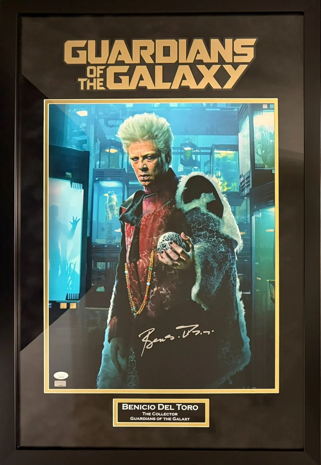 Benicio Del Toro — Benicio Del Toro autographed suede framed 16x20 Guardians of The Galaxy JSA COA