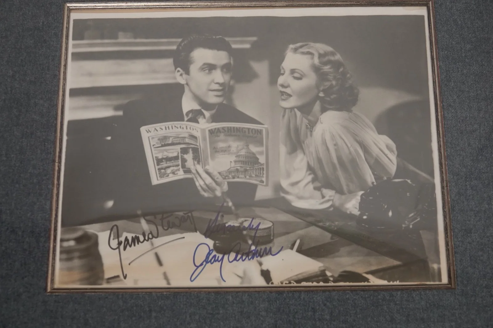 JAMES STEWART JEAN ARTHUR — MR SMITH GOES TO WASHINGTON JAMES STEWART JEAN ARTHUR SIGNED PHOTO CUSTOM FRAME, изображение 4