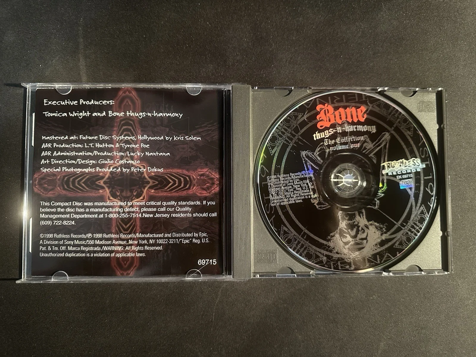 Bone Thugs n Harmony The Collection CD V1 Signed Bizzy Krayzie Flesh, изображение 2