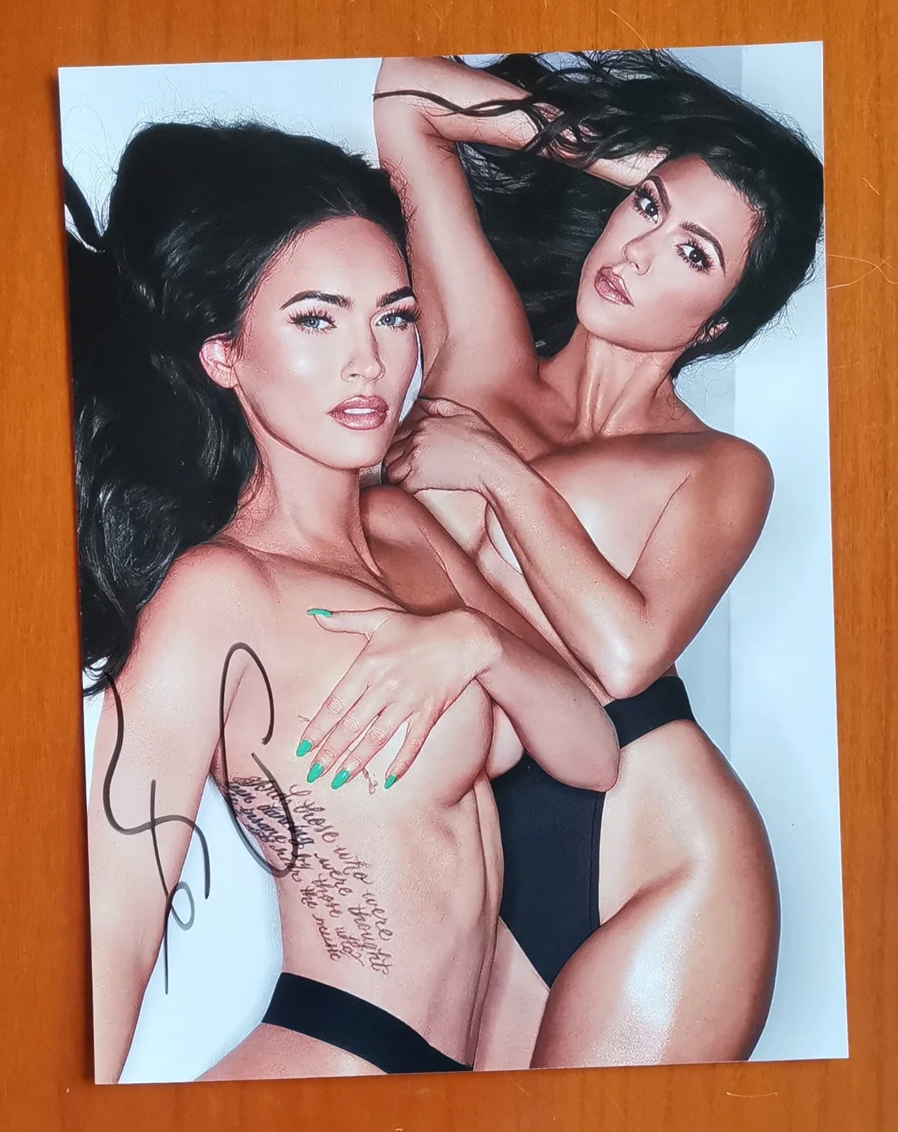 Megan Fox — Megan Fox, Transformers, Signed Autographed 8x6 Photo, image 2