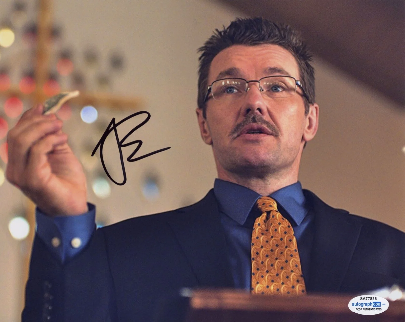 JOEL EDGERTON — Joel Edgerton signed "BOY ERASED" 8x10 Photo b TRAIN DREAMS Autographed ACOA COA, изображение 3