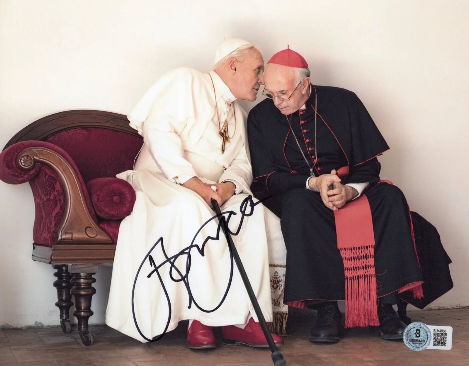 JONATHAN PRYCE SIGNED 'THE TWO POPES' 8x10 MOVIE PHOTO AUTOGRAPH BAS BECKETT COA, image 2