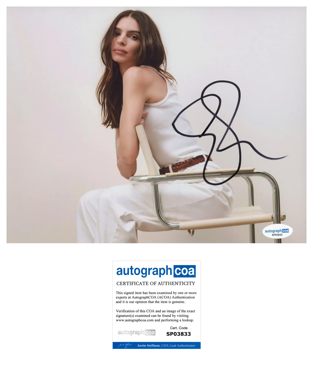 Emily Ratajkowski Sexy Autographed Signed 8x10 Photo ACOA, image 2