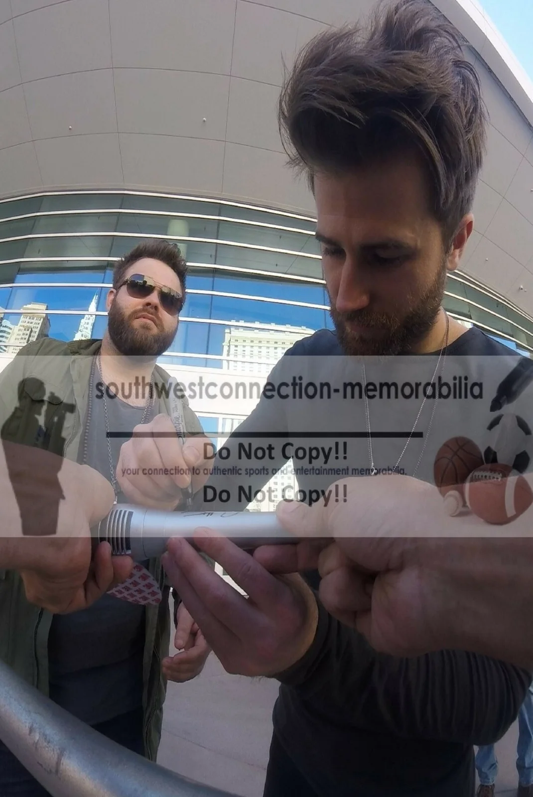 The Swon Brothers Signed Microphone Proof Country Music Autograph Zach Colton, изображение 2