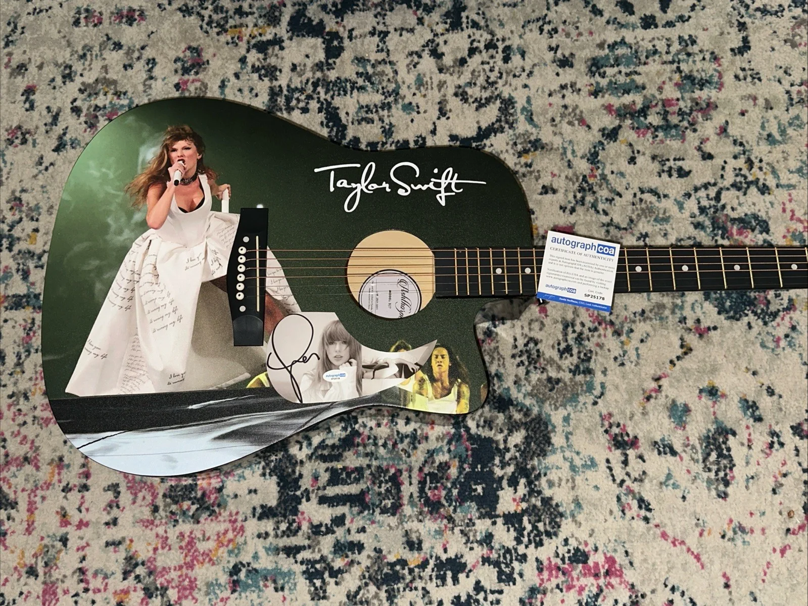🎄🚨Rare TAYLOR SWIFT Signed CUSTOM FULL SIZE Acoustic Guitar Country ACOA🚨🎁🎅, изображение 2