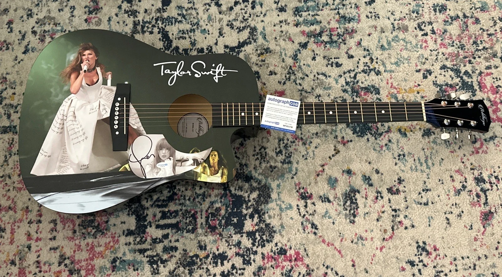 🎄🚨Rare TAYLOR SWIFT Signed CUSTOM FULL SIZE Acoustic Guitar Country ACOA🚨🎁🎅, изображение 4
