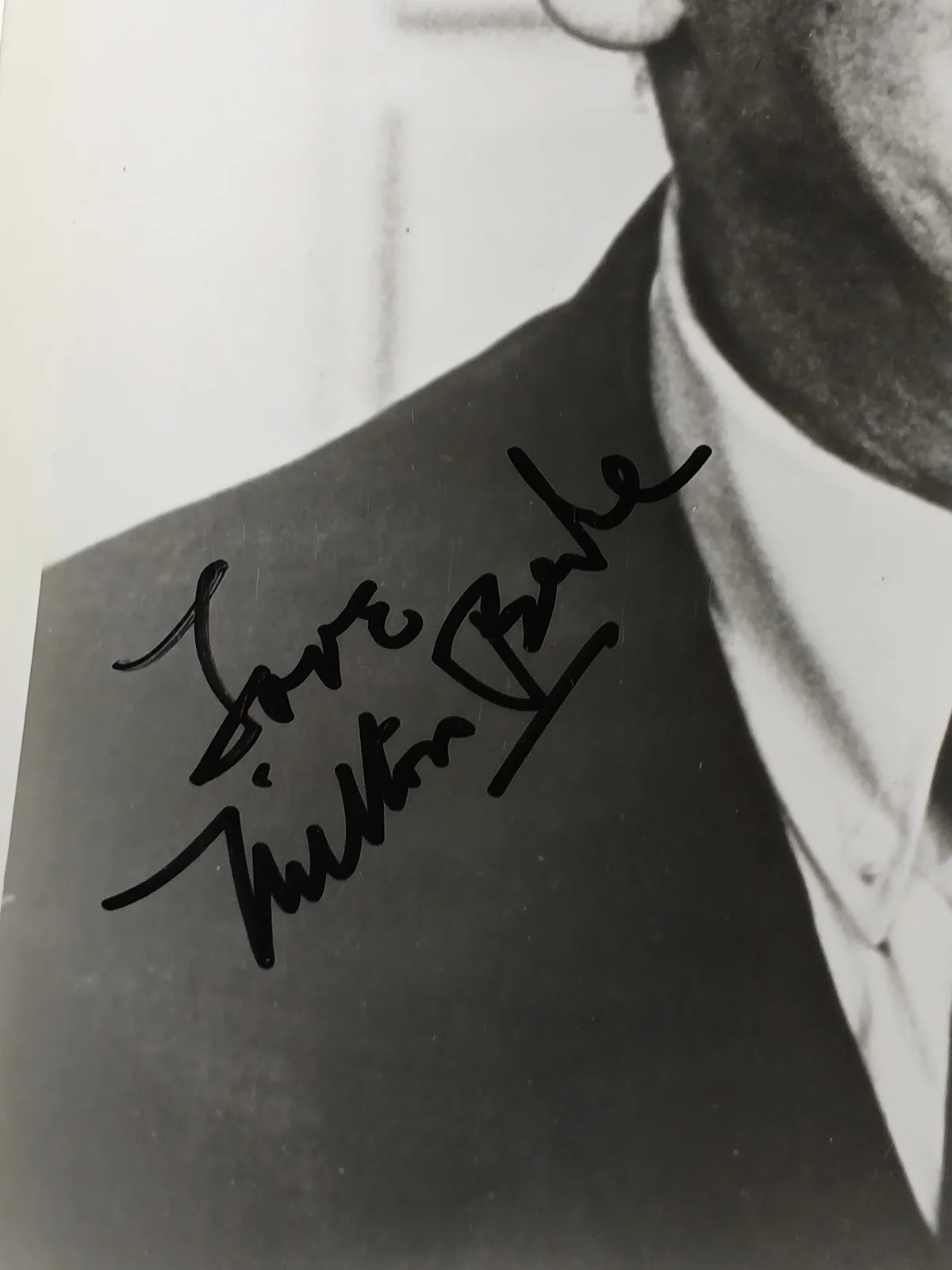 Milton Berle — Milton Berle Signed Photo - Vintage Autograph Photo - Authentic Hand Signed 8x10, изображение 2